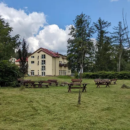 Klinika Mlodosci Medical Szálloda 3*