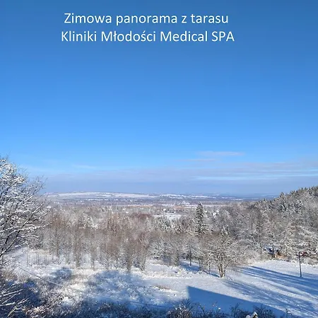 Klinika Mlodosci Medical ホテル 3*