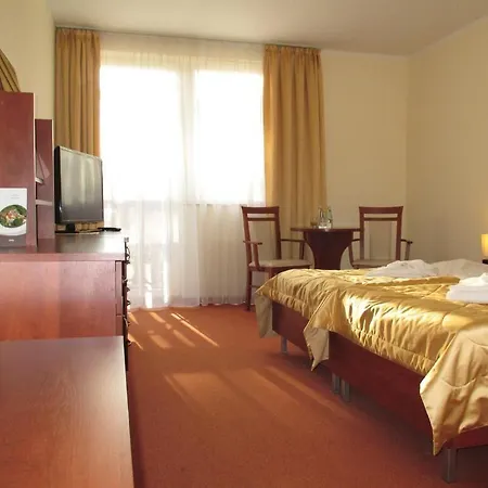 Klinika Mlodosci Medical Ξενοδοχείο 3*