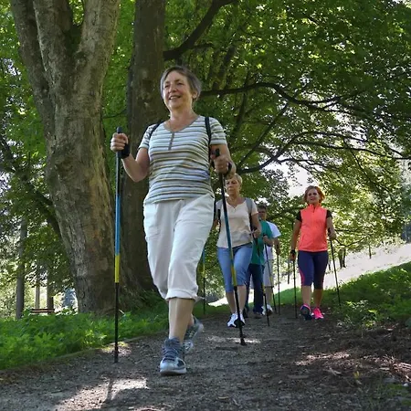 Hotel Klinika Mlodosci Medical